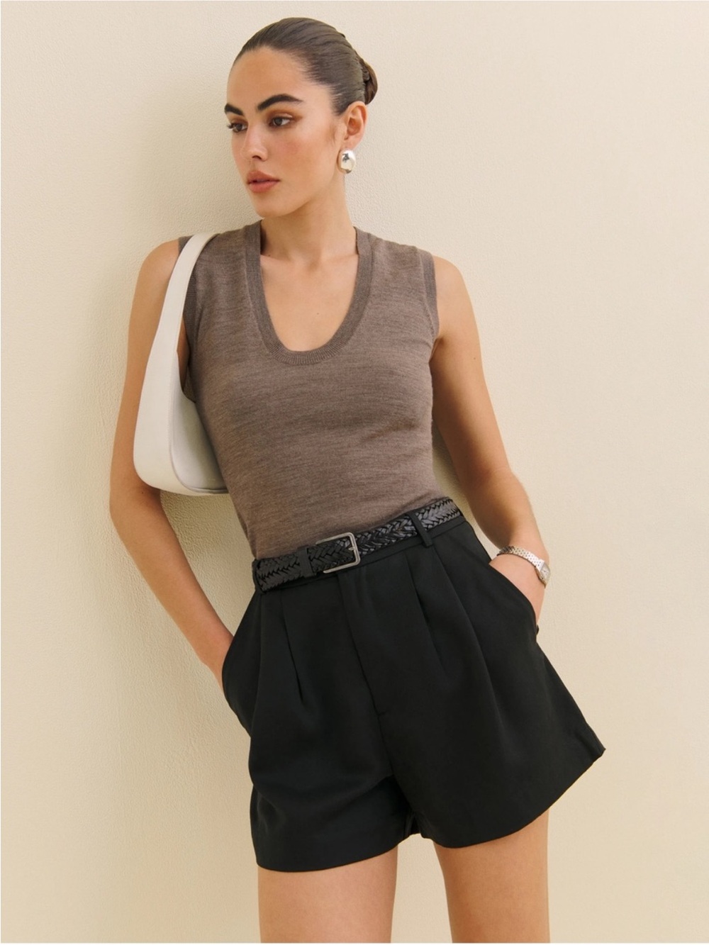Reformation Black Mason Shorts High Rise Pleated Slant Front Pockets New Size 4